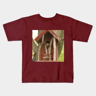 House Wren Peeking From Birdhouse Kids T-Shirt